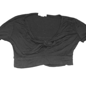 Ivy and main crop top